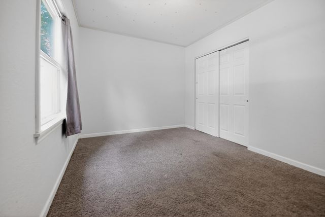 259 20th Avenue S, South Saint Paul, MN 55075