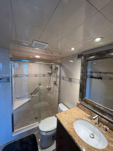 2017 S Ocean Dr 808, Hallandale Beach, FL 33009