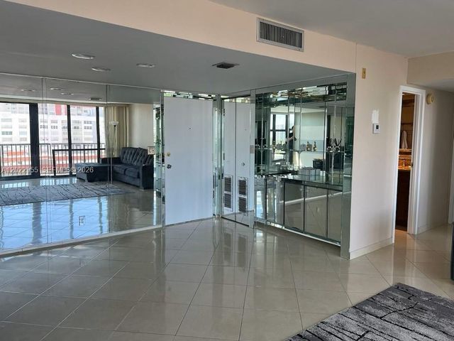 2017 S Ocean Dr 808, Hallandale Beach, FL 33009