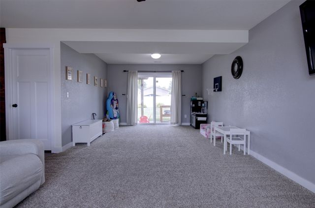 410 3rd Street SE, Bondurant, IA 50035