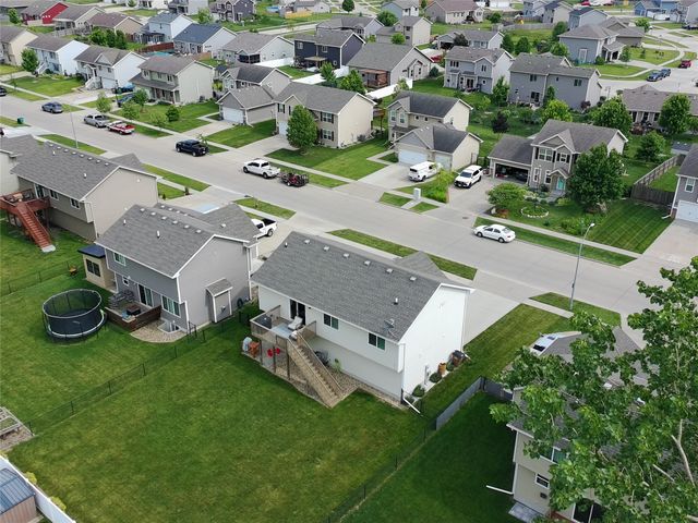410 3rd Street SE, Bondurant, IA 50035