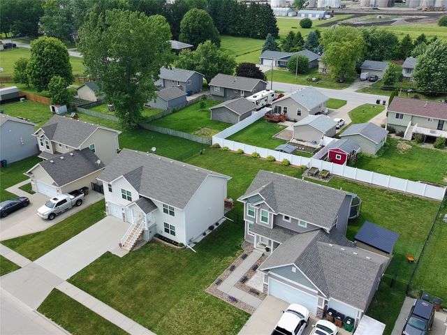 410 3rd Street SE, Bondurant, IA 50035