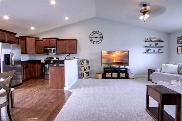 410 3rd Street SE, Bondurant, IA 50035