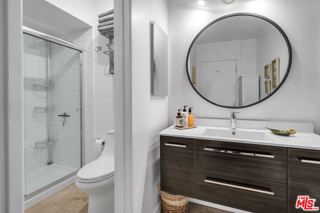 7300 Franklin Avenue 548, Los Angeles, CA 90046