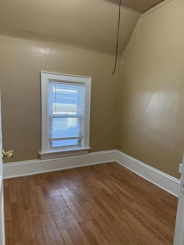 1238 N 34th STREET, Milwaukee, WI 53208