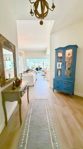 2515 Kittbuck Way, West Palm Beach, FL 33411