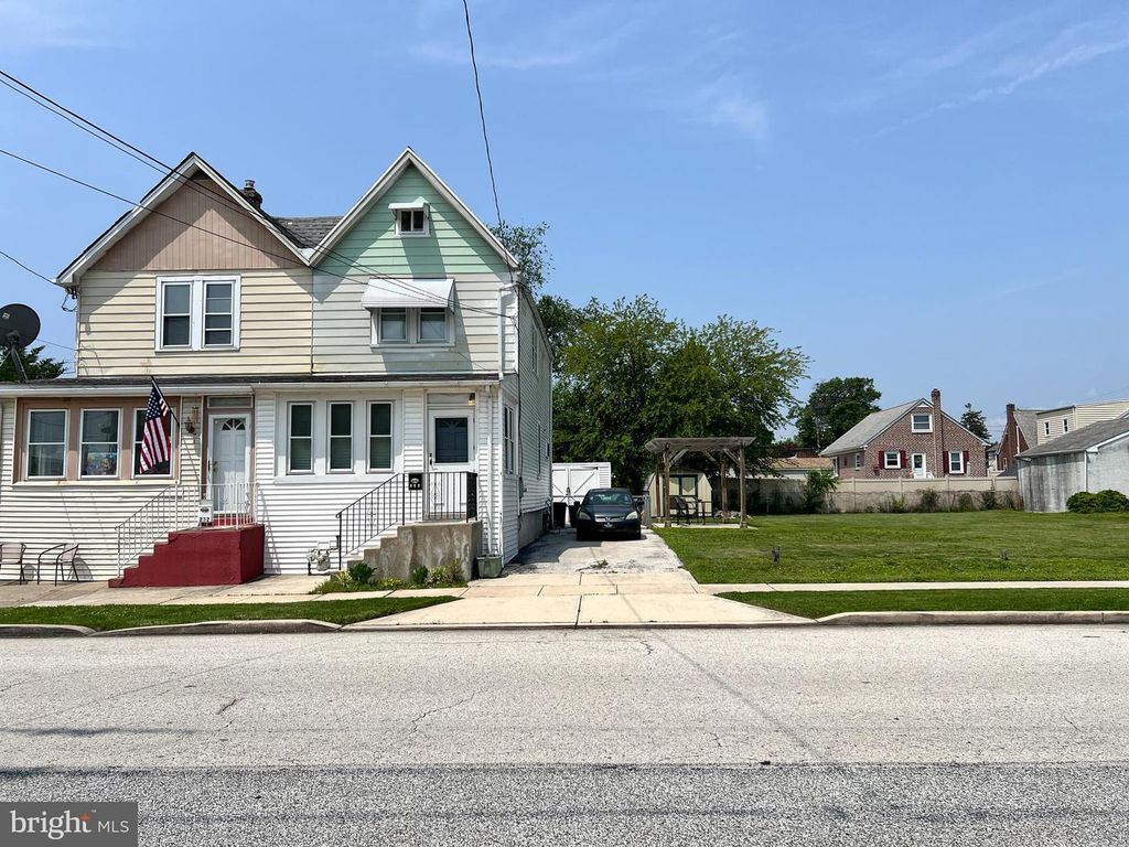 234 ERICKSON AVE #28-31, Essington, PA 19029