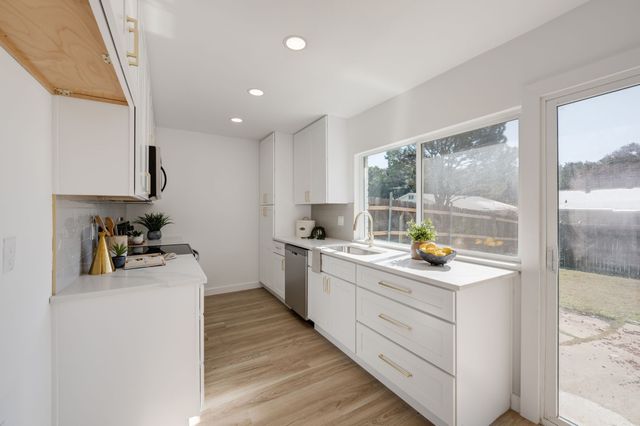 916 Harvest Glen Drive, Plano, TX 75023