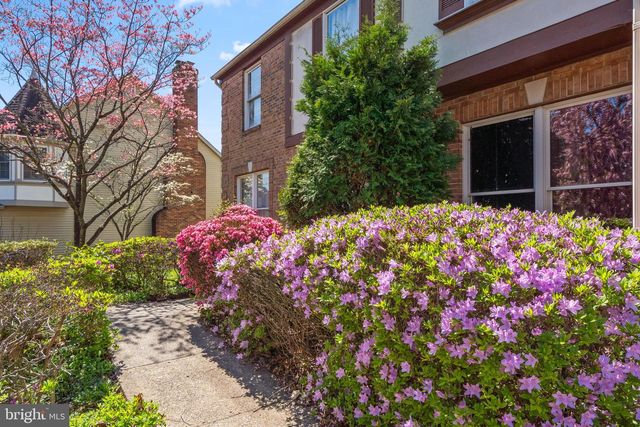 5408 KENNINGTON PL, Fairfax, VA 22032