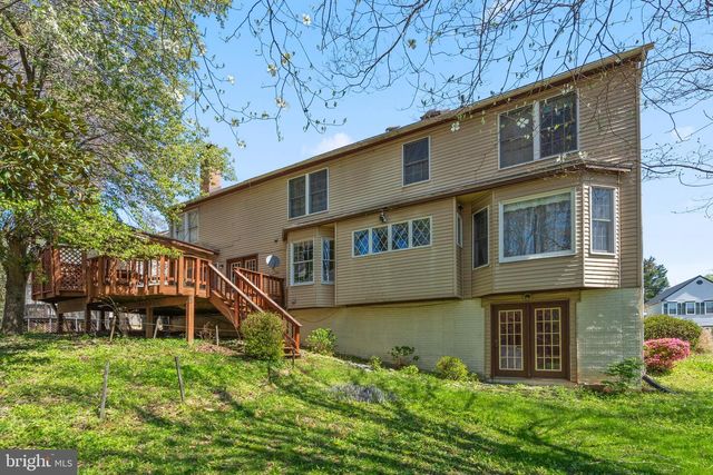 5408 KENNINGTON PL, Fairfax, VA 22032