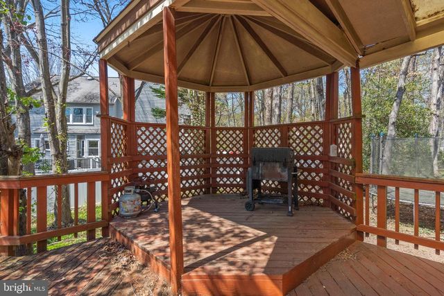 5408 KENNINGTON PL, Fairfax, VA 22032