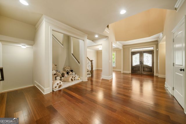 2061 Vicarage Lane, Snellville, GA 30078