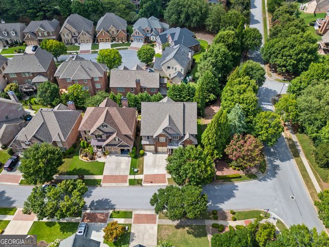 2061 Vicarage Lane, Snellville, GA 30078