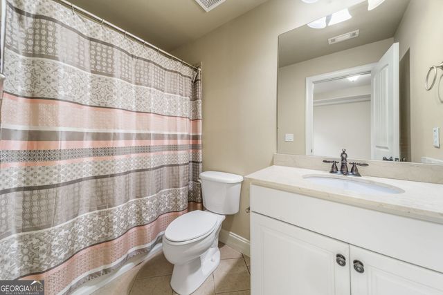 2061 Vicarage Lane, Snellville, GA 30078