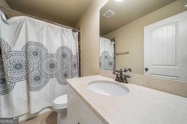 2061 Vicarage Lane, Snellville, GA 30078