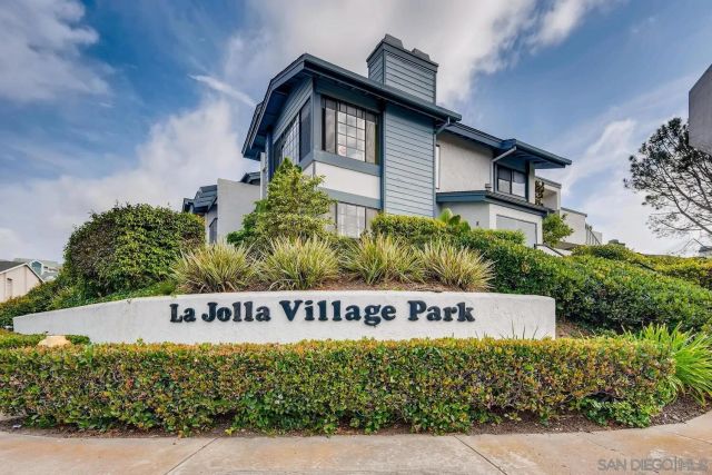 4044 Crystal Dawn Ln 103, San Diego, CA 92122