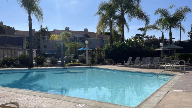 4044 Crystal Dawn Ln 103, San Diego, CA 92122