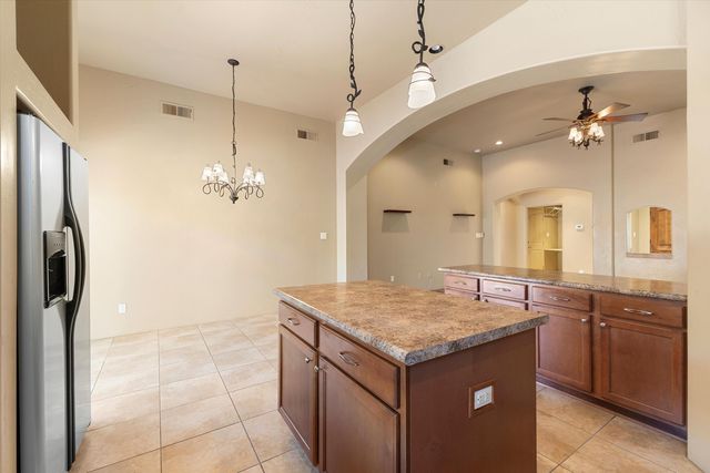 1341 Wilkes Way SE, Rio Rancho, NM 87124