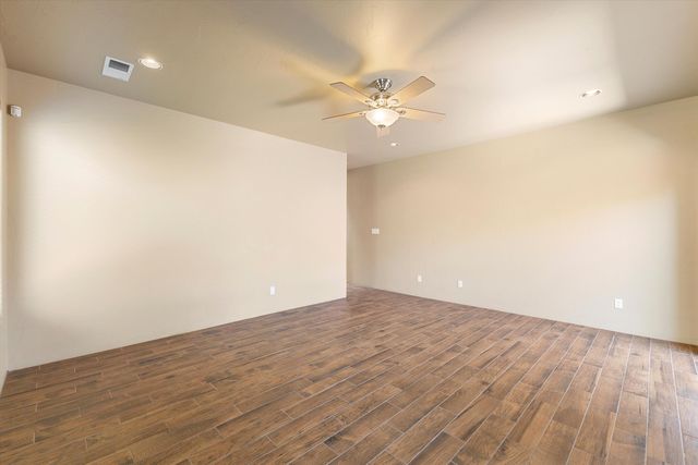 1341 Wilkes Way SE, Rio Rancho, NM 87124
