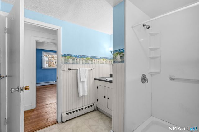 105 Old North Road, Stonington, CT 06355