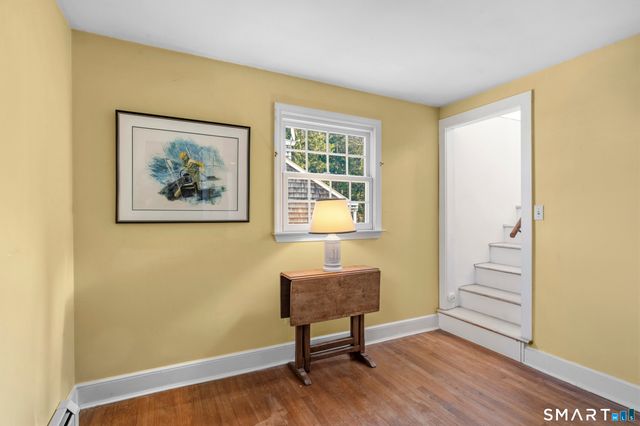 105 Old North Road, Stonington, CT 06355