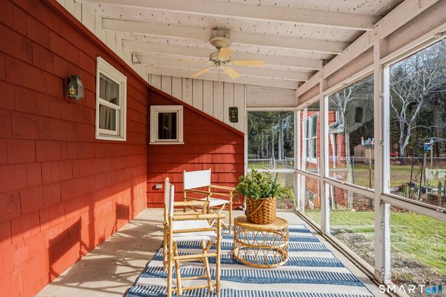 105 Old North Road, Stonington, CT 06355