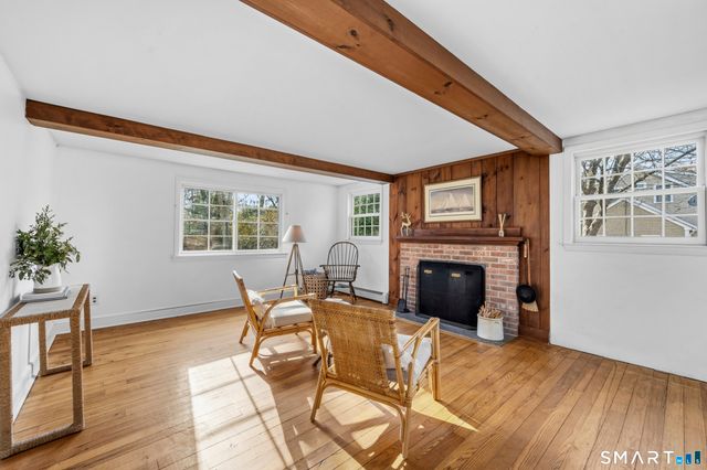 105 Old North Road, Stonington, CT 06355