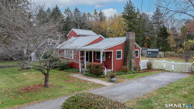 105 Old North Road, Stonington, CT 06355