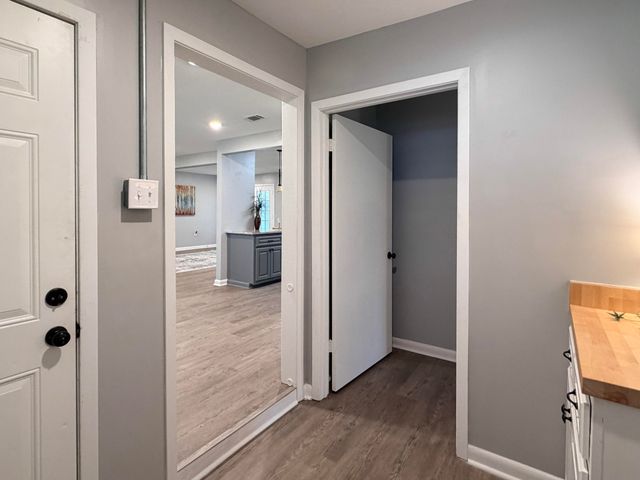 160 Highland Cir., Petal, MS 39465