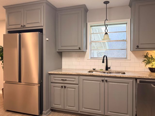 160 Highland Cir., Petal, MS 39465