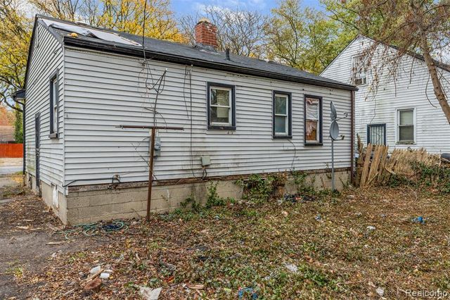 18467 Evergreen Road, Detroit, MI 48219