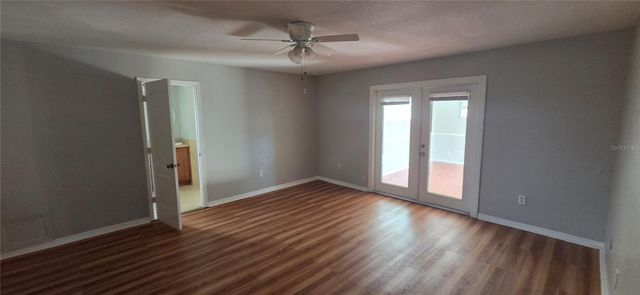 6807 E NORTH BAY STREET, Tampa, FL 33610