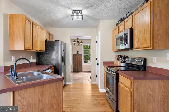 105 RIVIERA DR, Martinsburg, WV 25403