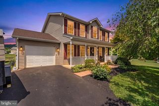 105 RIVIERA DR, Martinsburg, WV 25403