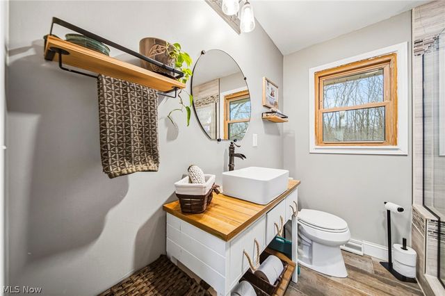 11914 Concord Hambden Road, Painesville, OH 44077