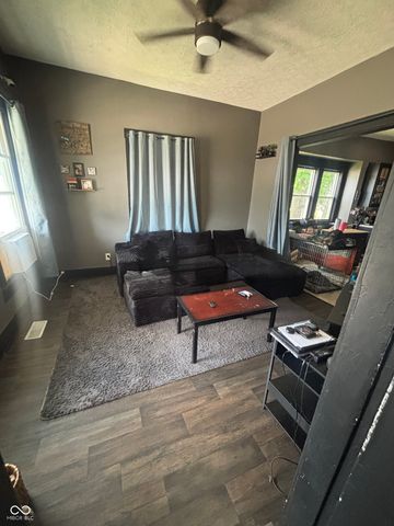 438 Colescott Street, Shelbyville, IN 46176