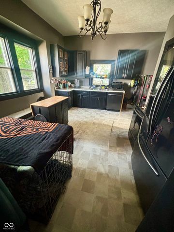 438 Colescott Street, Shelbyville, IN 46176