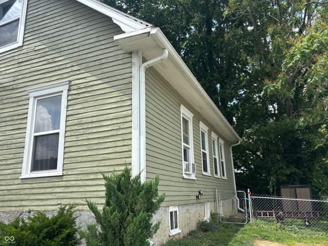 438 Colescott Street, Shelbyville, IN 46176