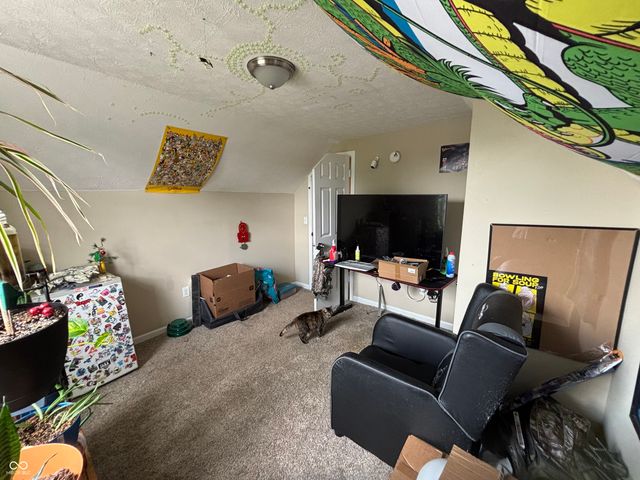 438 Colescott Street, Shelbyville, IN 46176