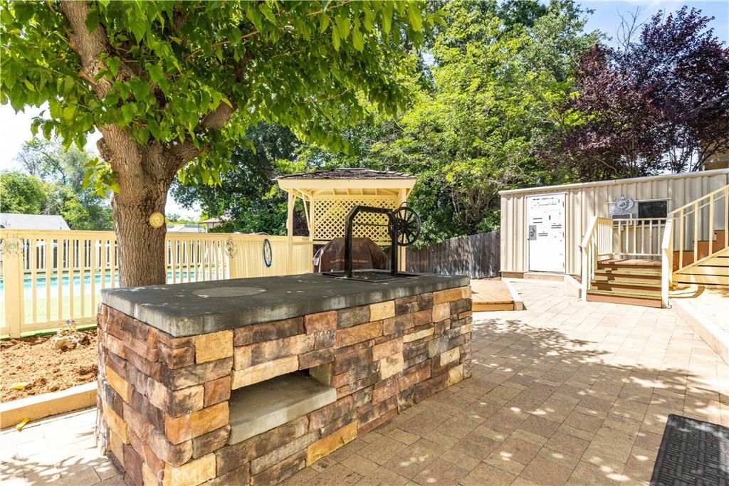 Image 39 of property listing at 8130 Azucena, Atascadero, CA 93422