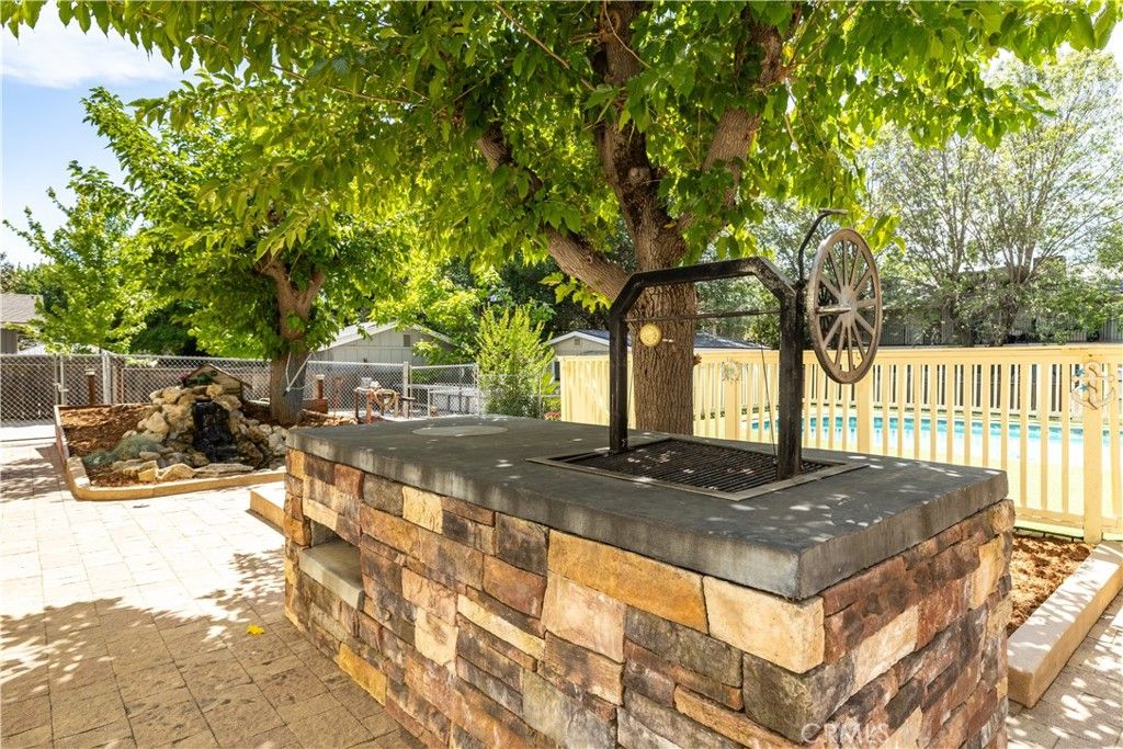 Image 40 of property listing at 8130 Azucena, Atascadero, CA 93422