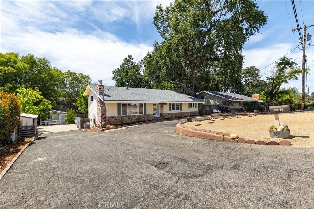 Image 5 of property listing at 8130 Azucena, Atascadero, CA 93422