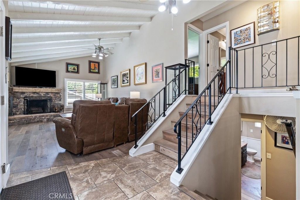 Image 7 of property listing at 8130 Azucena, Atascadero, CA 93422