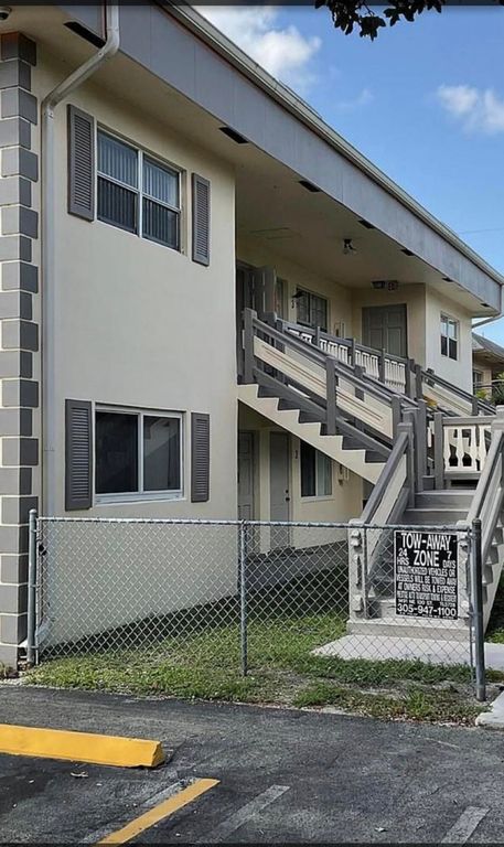 5271 SW 90th Way 1, Cooper City, FL 33328