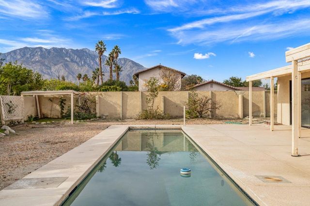 67185 Ontina Road, Cathedral City, CA 92234