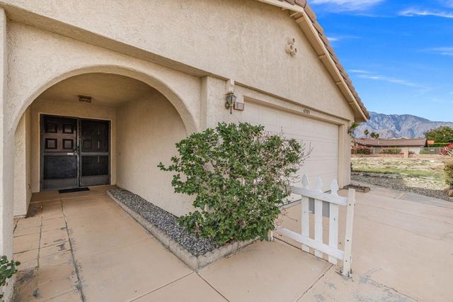 67185 Ontina Road, Cathedral City, CA 92234
