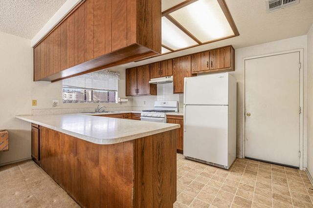 67185 Ontina Road, Cathedral City, CA 92234