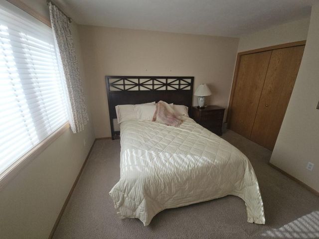 28 Deer Point Trail, Madison, WI 53719