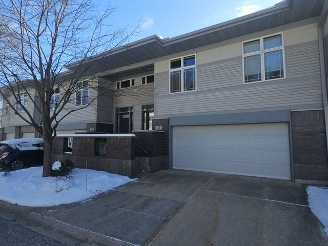 28 Deer Point Trail, Madison, WI 53719