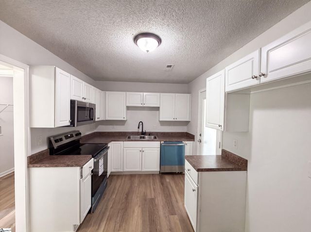 520 Patriot Way, West Union, SC 29696